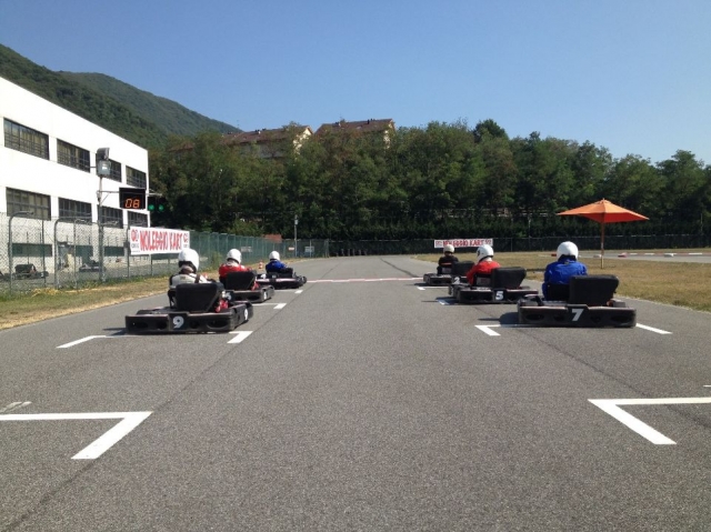 Racing between friends 